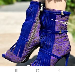 BlaMer Shoes ankle boots brand new in box.